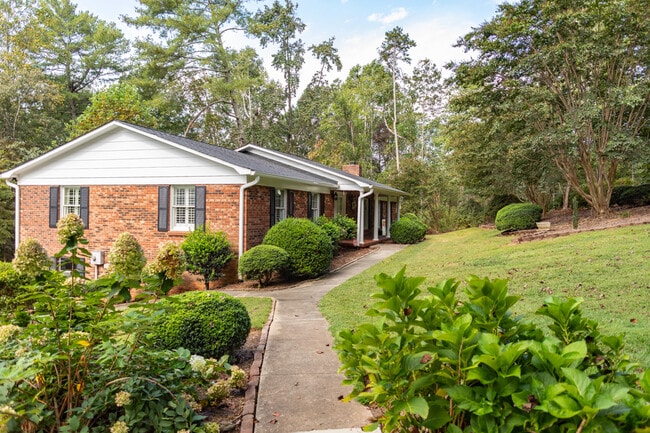 Photo - 2874 Brookridge Dr