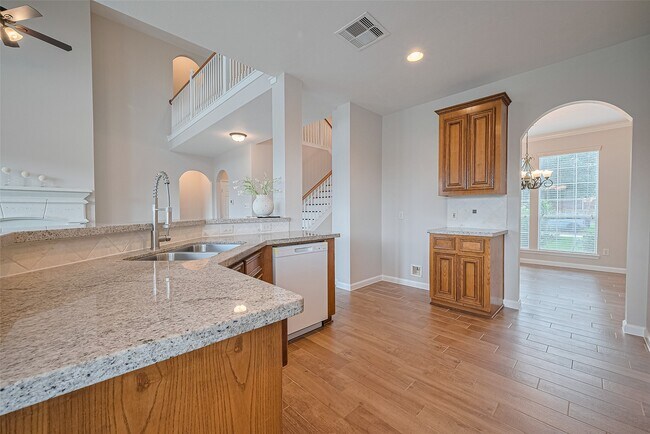Photo - 20834 Avery Cove Ln