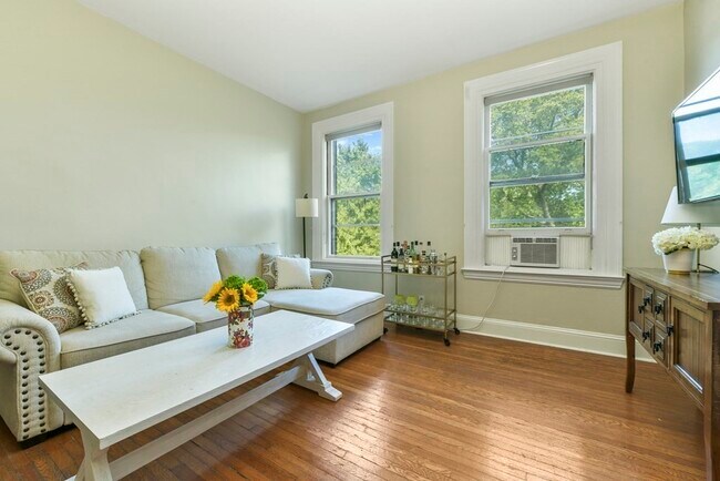 Photo - 1060 Beacon St Condo Unit 12