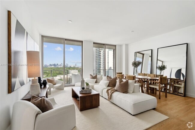 Building Photo - 2678 Tigertail Ave Unit # 1202B Rental