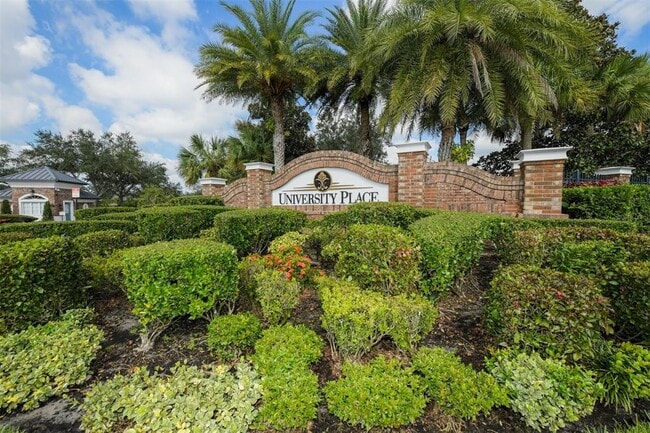 Photo - 7806 Drayton Cir