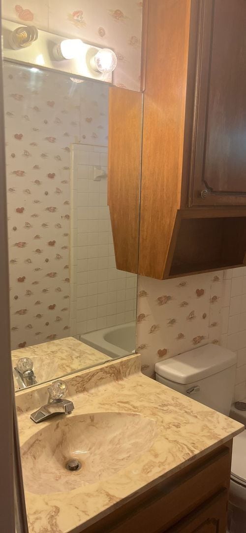 Photo - 3 Bedroom 2 Bath Home HOUSING ACCEPTED!