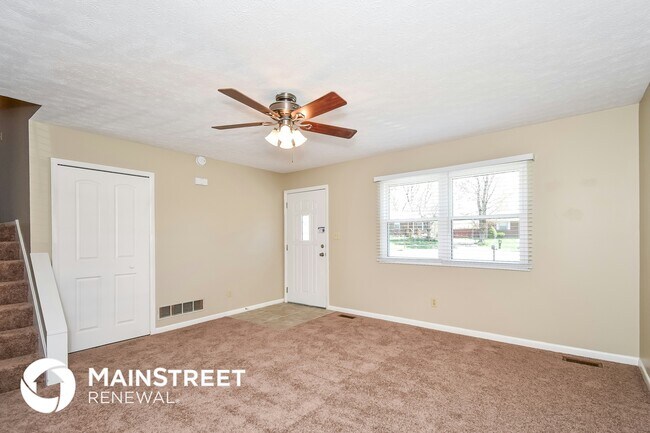 Photo - 8719 Shadow Creek Way