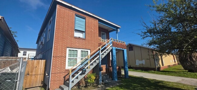 712 40th St Unit 1