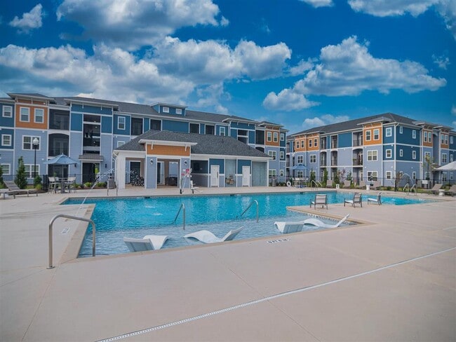 Photo - Hawthorne at Pine Forest