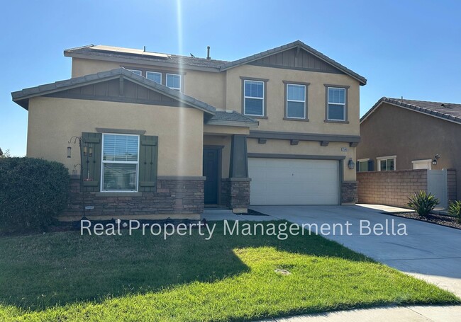 Photo - Cul-de-Sac Comfort + Space for Everyone