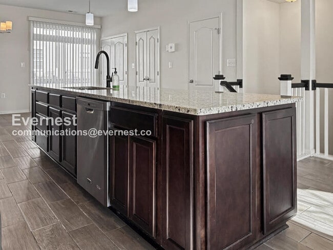 Photo - 10612 Presidential Pkwy