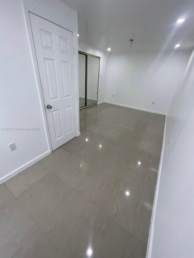 Photo - 4067 SW 97th Ct Apartamento Unidad 1