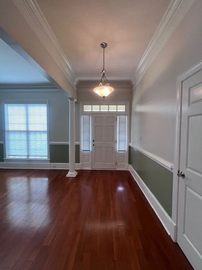 Building Photo - Beautiful home in Arbor Run S/D