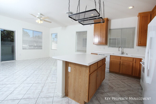 Photo - 5830 Willow Trace Ave