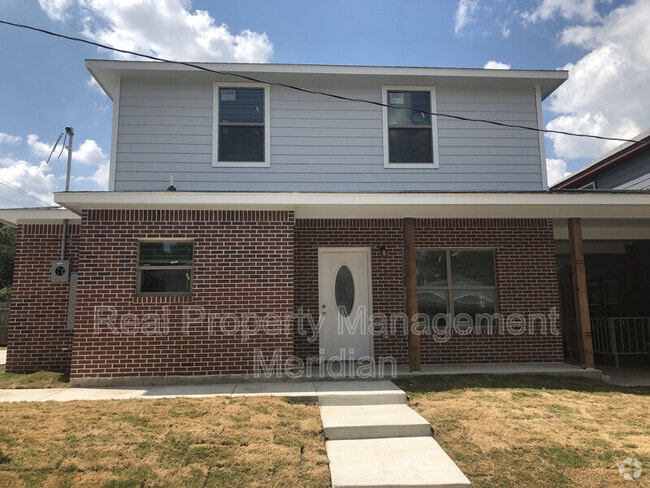 Building Photo - 3203 McCart Ave Rental