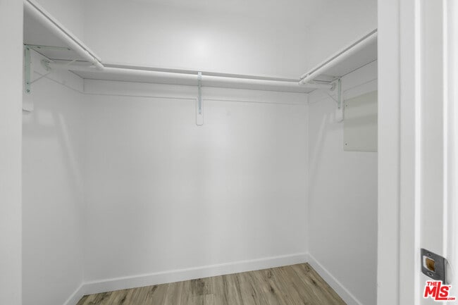 Photo - 1229 S Kingsley Dr