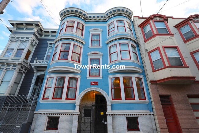 Building Photo - 1961 15th St Unit 1965A Rental