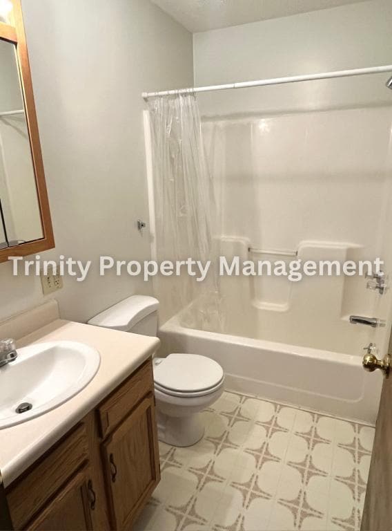 Photo - 1419 W Pike St