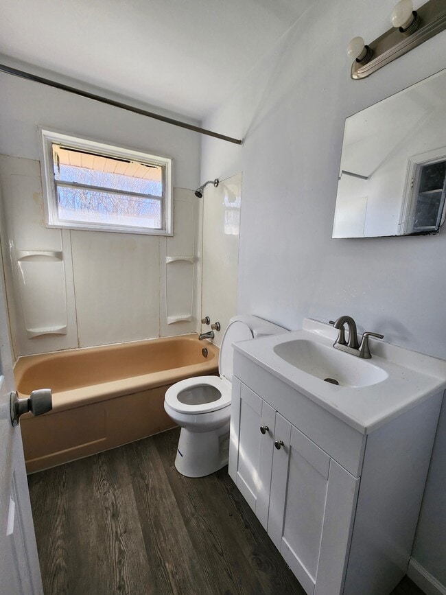 Photo - 1721 Collier Dr