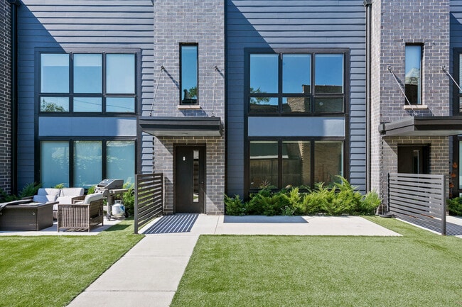 Building Photo - 6605 North Ave