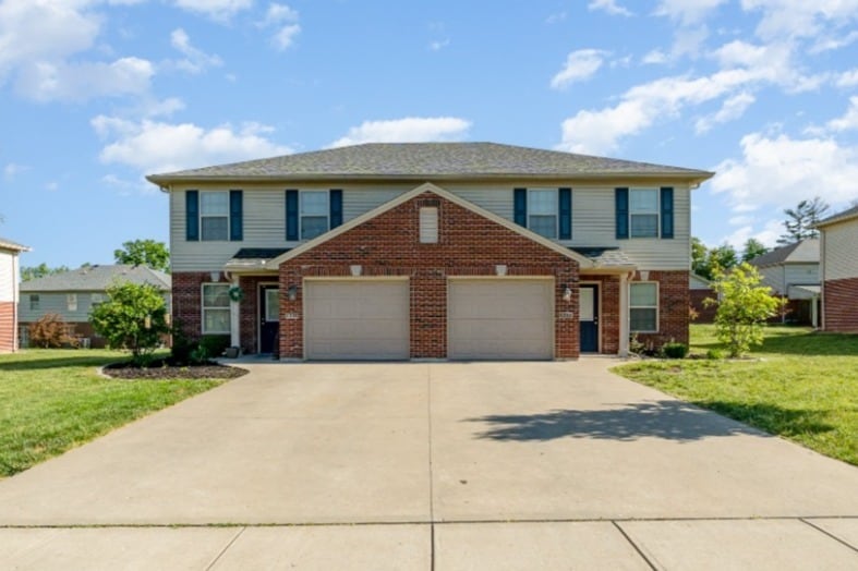 Howell Management Florence Townhomes - Howell Management Florence Townhomes