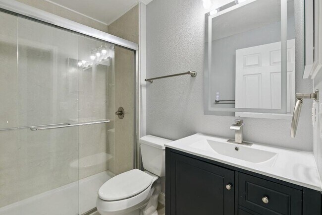14426 Lake Price Dr
