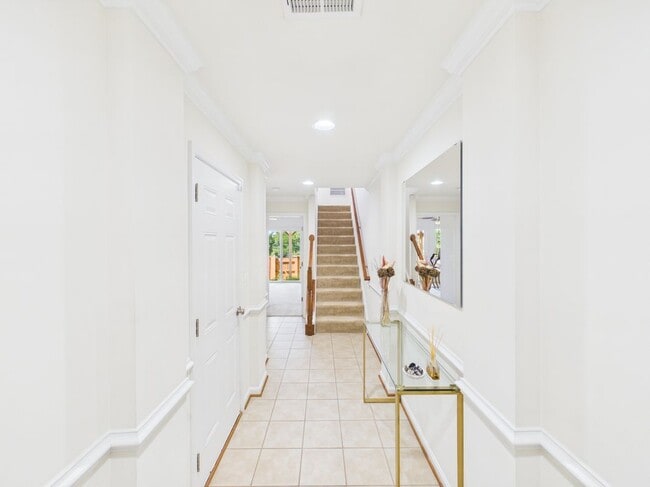15653 John Diskin Cir