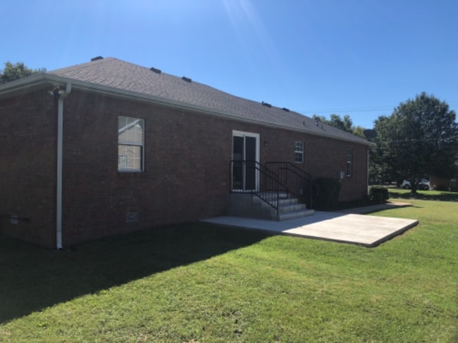 Photo - 524 Autumndale Dr