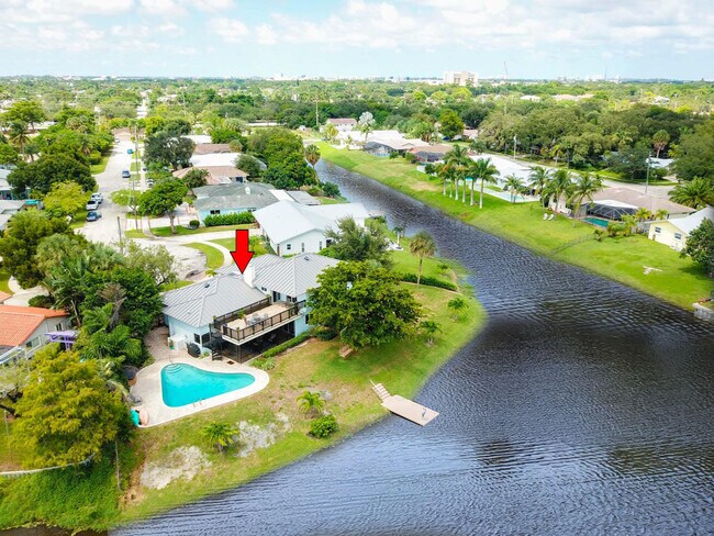 Photo - 110 SW 11th Ave