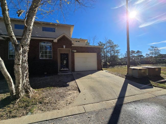 Photo - 2116 Hadleigh Hills Ct Townhome