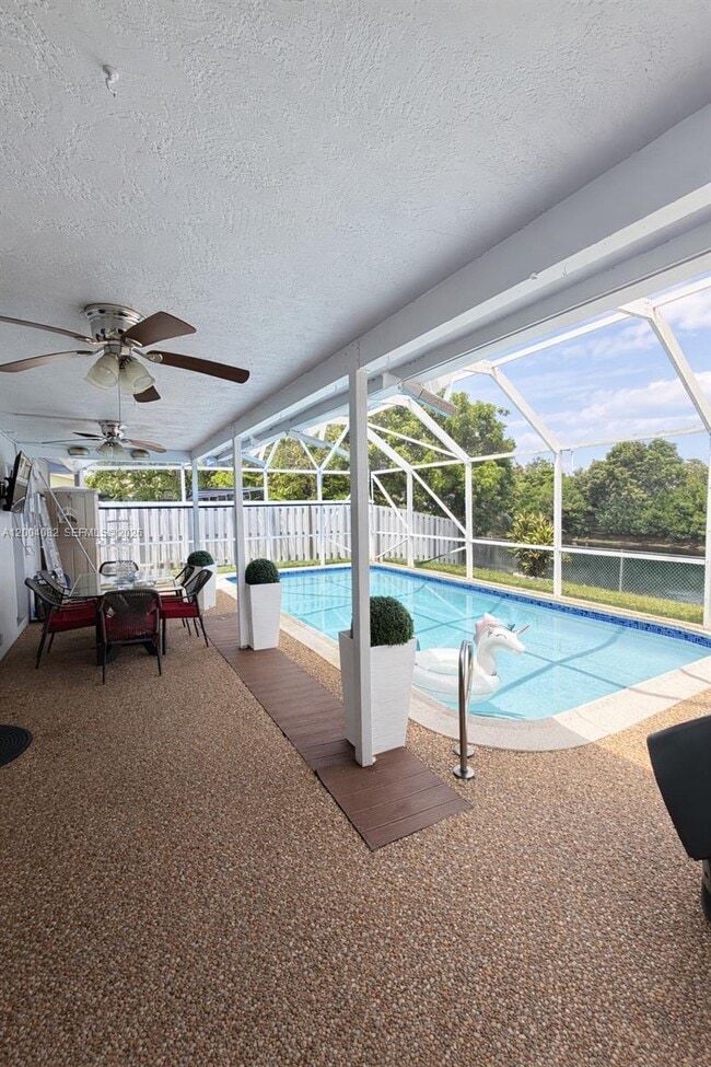 Photo - 8085 NW 21st St