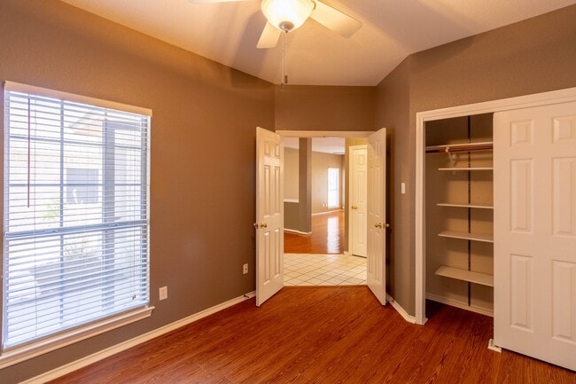 Photo - 8209 Forest Heights Ln