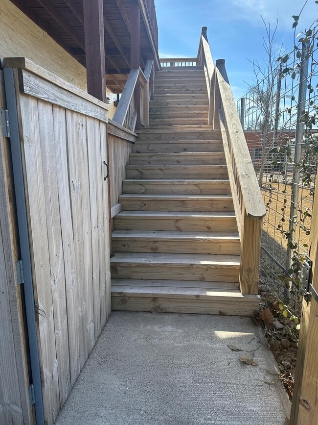 Photo - 519 Spring St Unit E