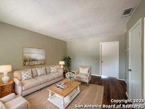 Photo - 311 E San Antonio Ave Unidad 201