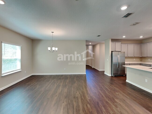 Photo - 300 Anastasia Park Rd
