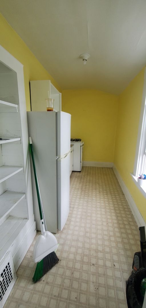 Kerr Properties LLC, 1310 Grant Street Unidad 201 Rental Bellingham