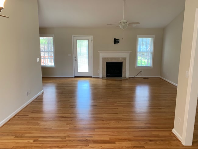 Photo - 111 Chestnut Ln