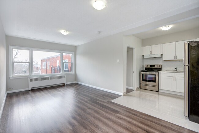 Photo - Bedford Court