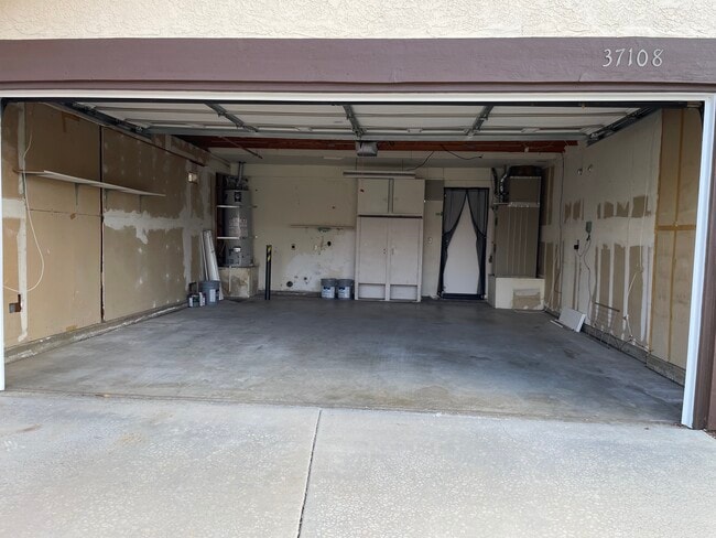 Photo - 37108 La Contempo Ave