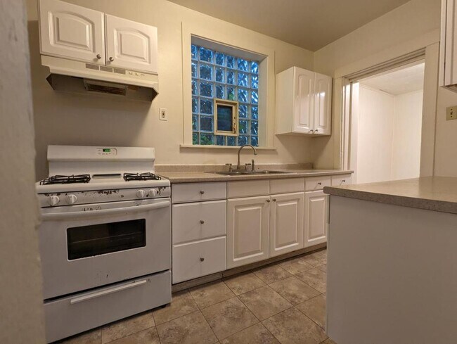 Photo - 6534 Deary St