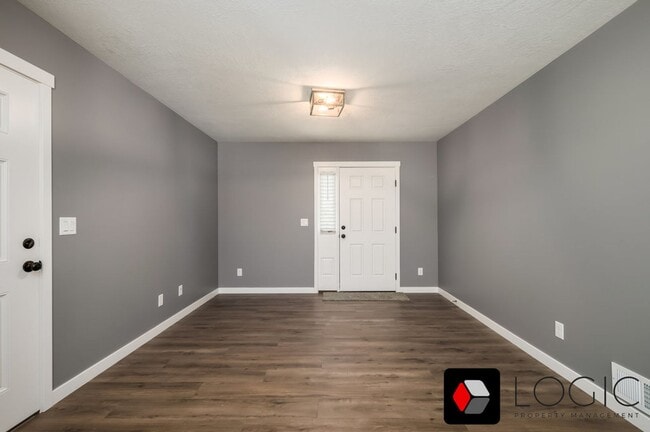 Photo - 4050 Porter Ave