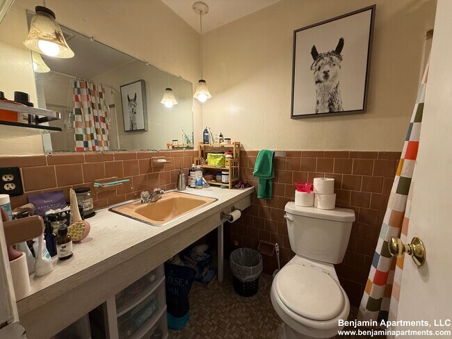 Photo - 33 Lancaster Terrace Unit 303