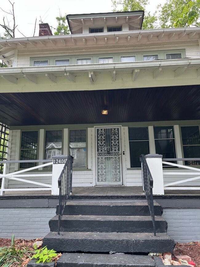 Section 8 Welcomed! Charming 3-bedroom hom... - Section 8 Welcomed! Charming 3-bedroom hom... Casa