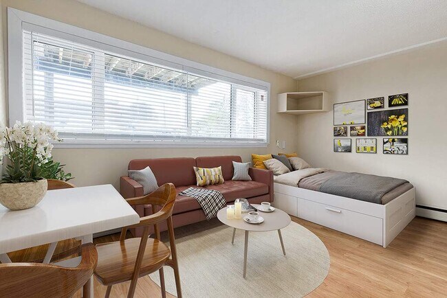 Photo - Collingwood House