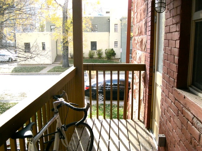 Photo - 1600 Humboldt Street Unidad A