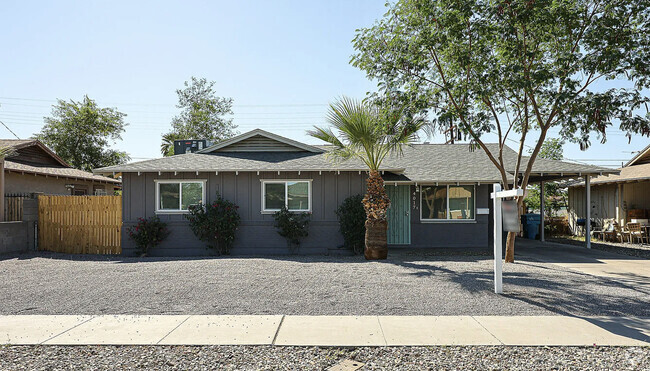 Building Photo - 4017 W Lynwood St Rental