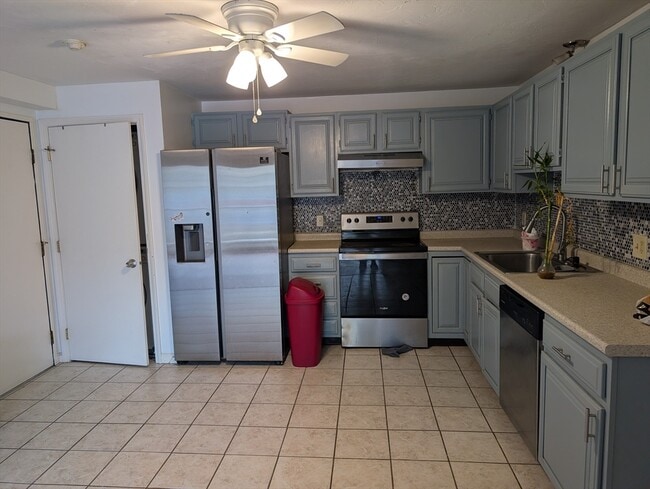 Photo - 653 Plantation St Unit 6-A