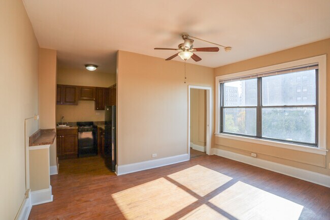 Photo - 5326 S Cornell Ave Unit 505