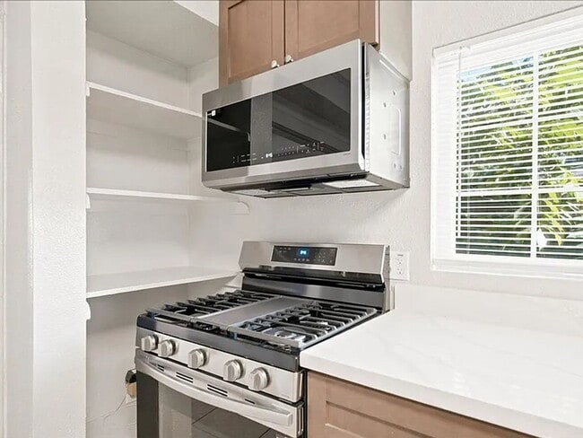 3123 San Rafael Ct
