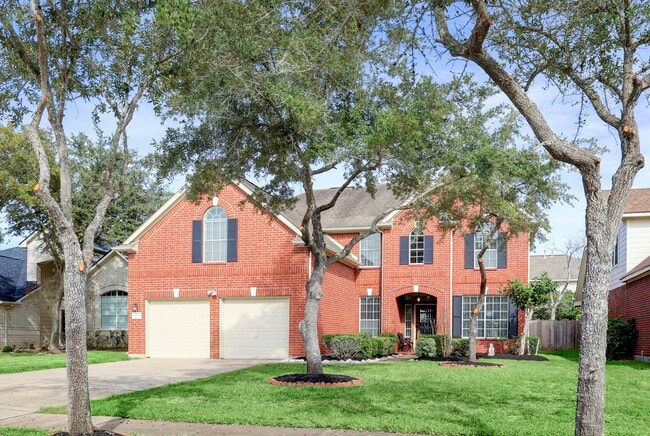 Photo - 4615 Russett Ln