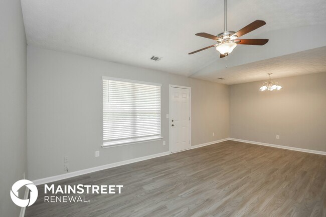 Photo - 70 Hunters Ridge Ct