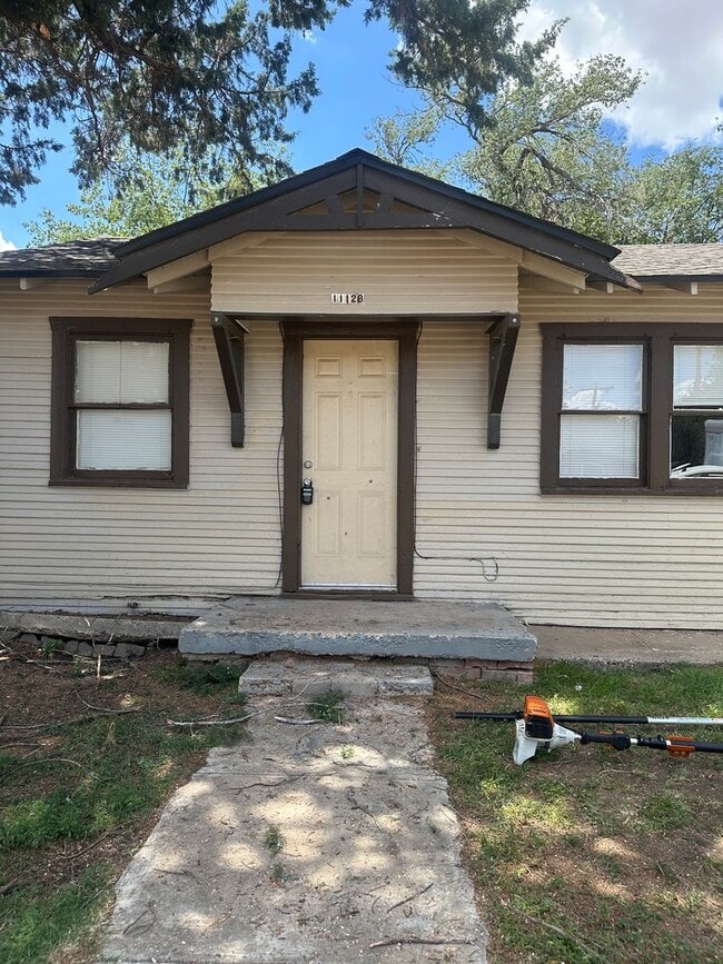 Building Photo - 1112 S Hayden St Unit B