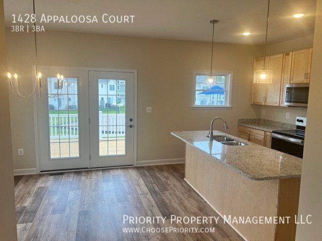 Photo - 1428 Appaloosa Ct