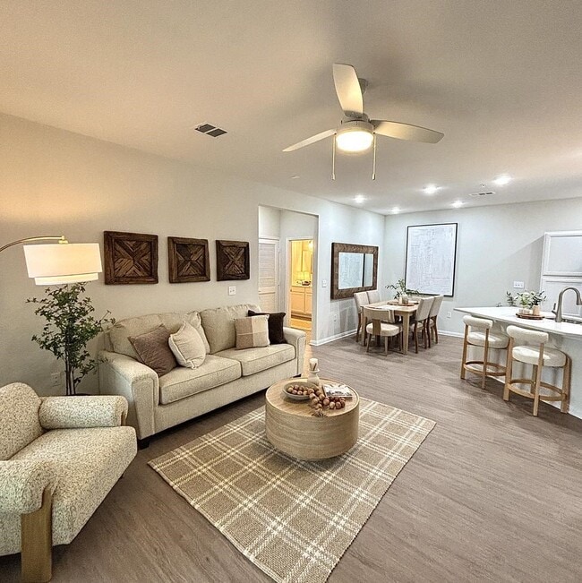 Building Photo - 3999 John Sharp Dr Unit 1632